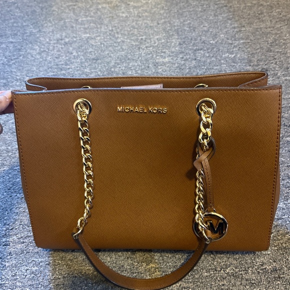 Michael kors bag - Picture 1 of 4